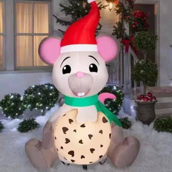 6.5 ft LED Animated Mouse Eating a Cookie Christmas Inflatable Airblown NEW - Picture 1 of 9